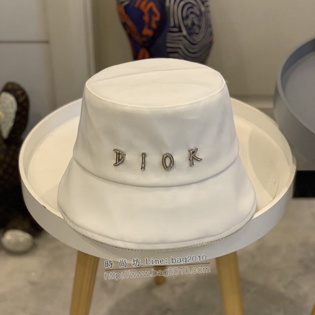 Dior新品女士帽子 迪奧2021春夏新款鑽石字母大LOGO漁夫帽遮陽帽  mm1711